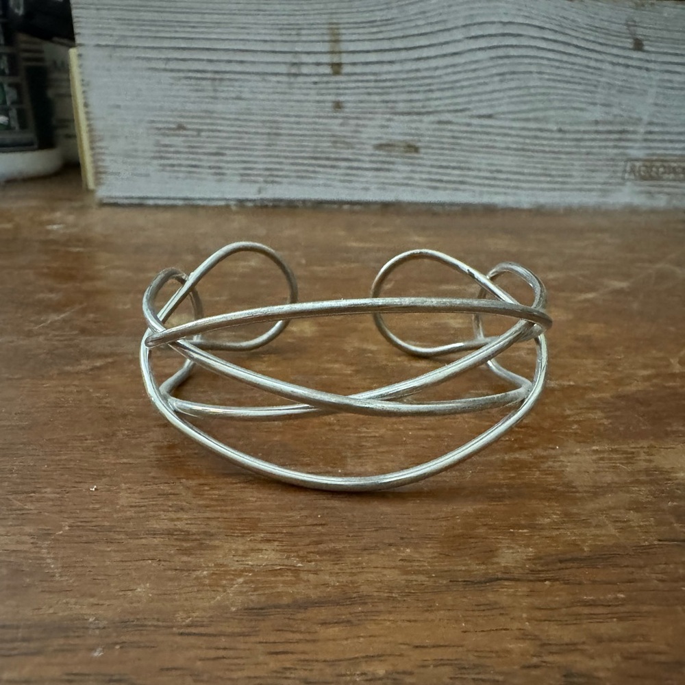 Lia Sophia Jinx silver cuff